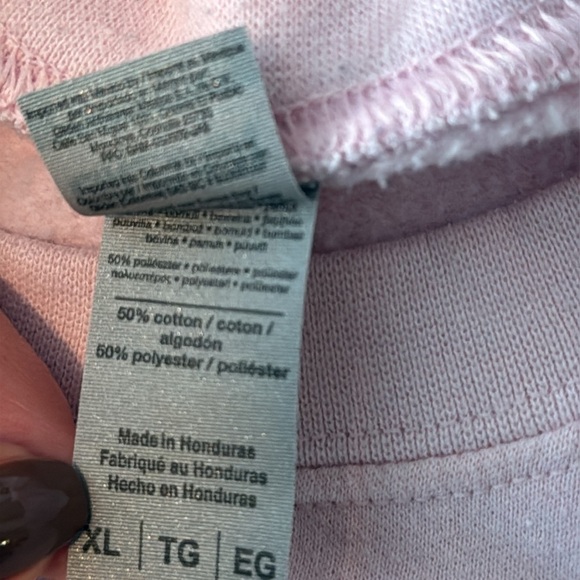 Gildan Strong Female Protagonist Crewneck Pullover Sweatshirt in Pink Size XL - Picture 5 of 5